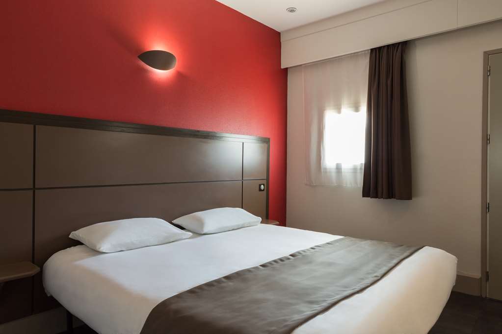 Hotel Confort Le Moulin Rouge Terrasson Habitación foto